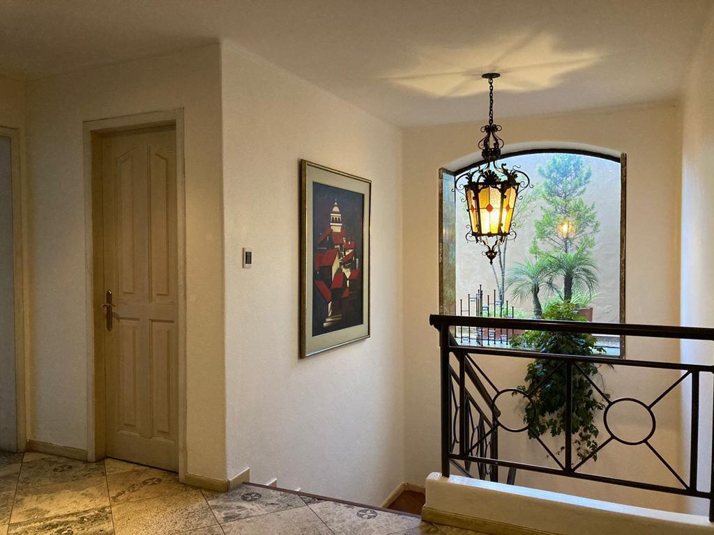 Se Vende Amplio Departamento Dúplex Sector El Bosque. Provincia de Pichincha — imagen 9