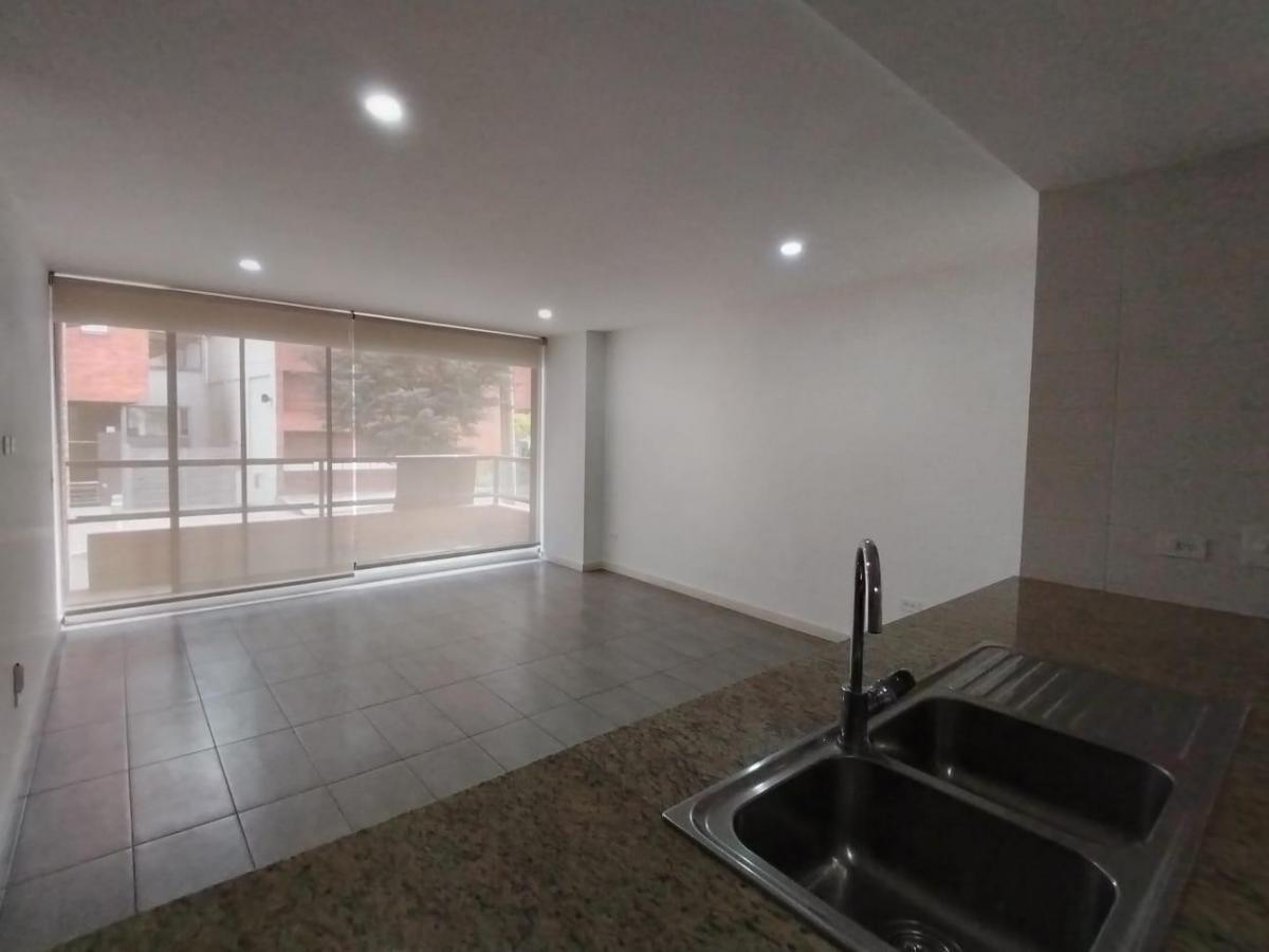 Jv Sector Av Bossano, Departamento en Venta 2d, 100 m con Balcón — imagen 10
