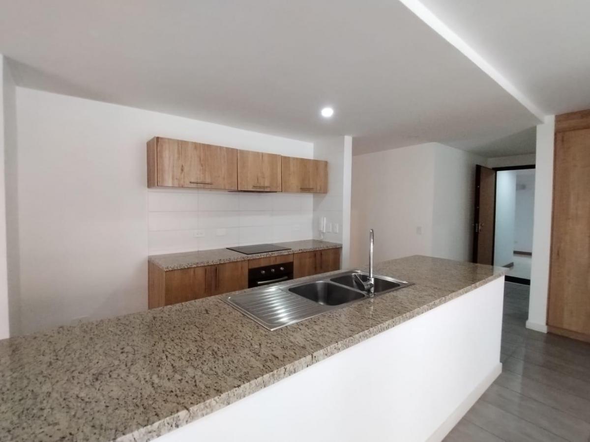 Jv Sector Av Bossano, Departamento en Venta 2d, 100 m con Balcón — imagen 8