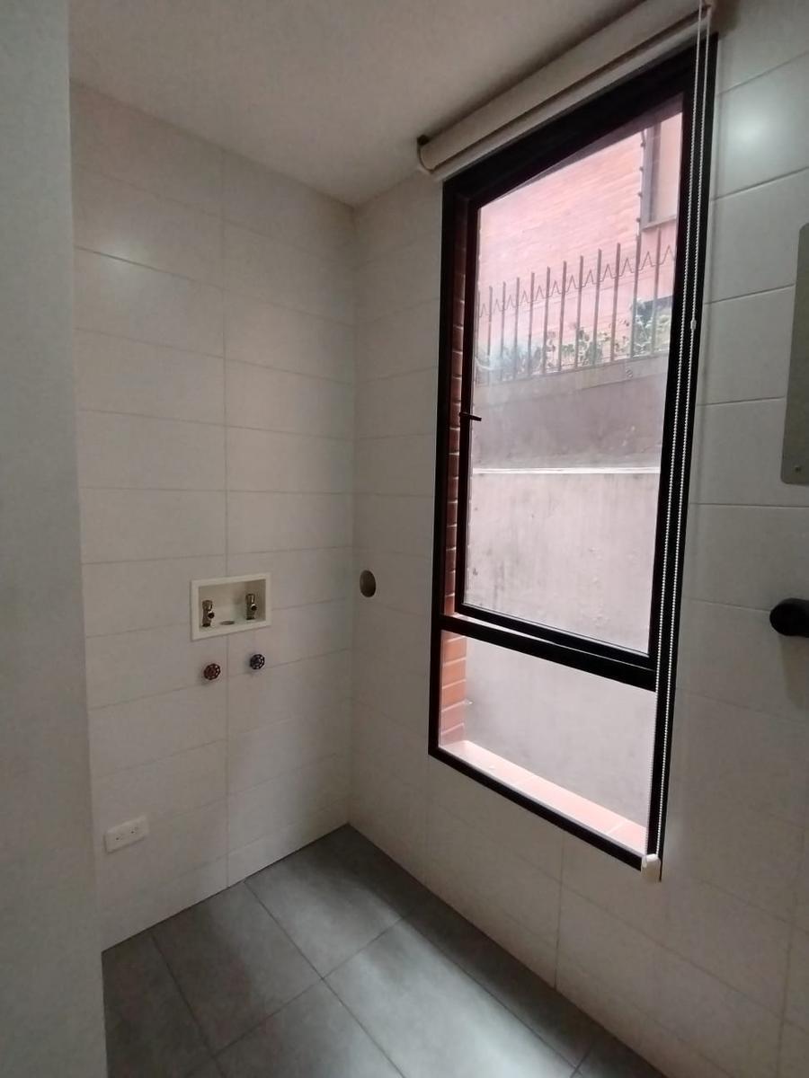Jv Sector Av Bossano, Departamento en Venta 2d, 100 m con Balcón — imagen 7