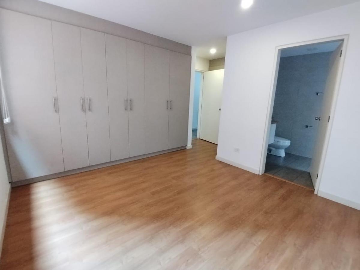 Jv Sector Av Bossano, Departamento en Venta 2d, 100 m con Balcón — imagen 2