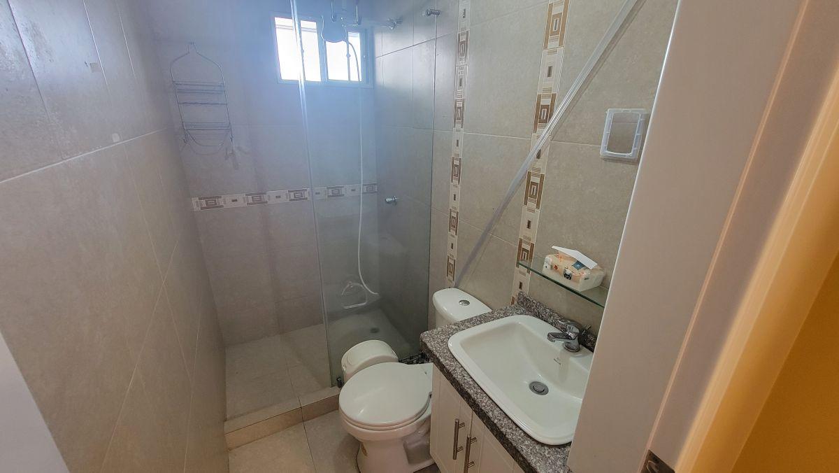 Departamento de Venta en El Sector Pomasqui de 105 m Norte de Quito. Provincia de Pichincha — imagen 9