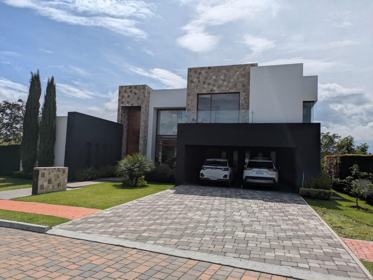 En Puembo “la Casa Donde Tus Mejores Momentos Están por Comenzar” — imagen 10
