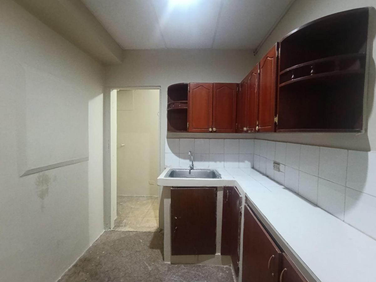 Departamento en Venta en Víctor Manuel Rendón y Baquerizo Moreno Gabr, Guayas — imagen 2