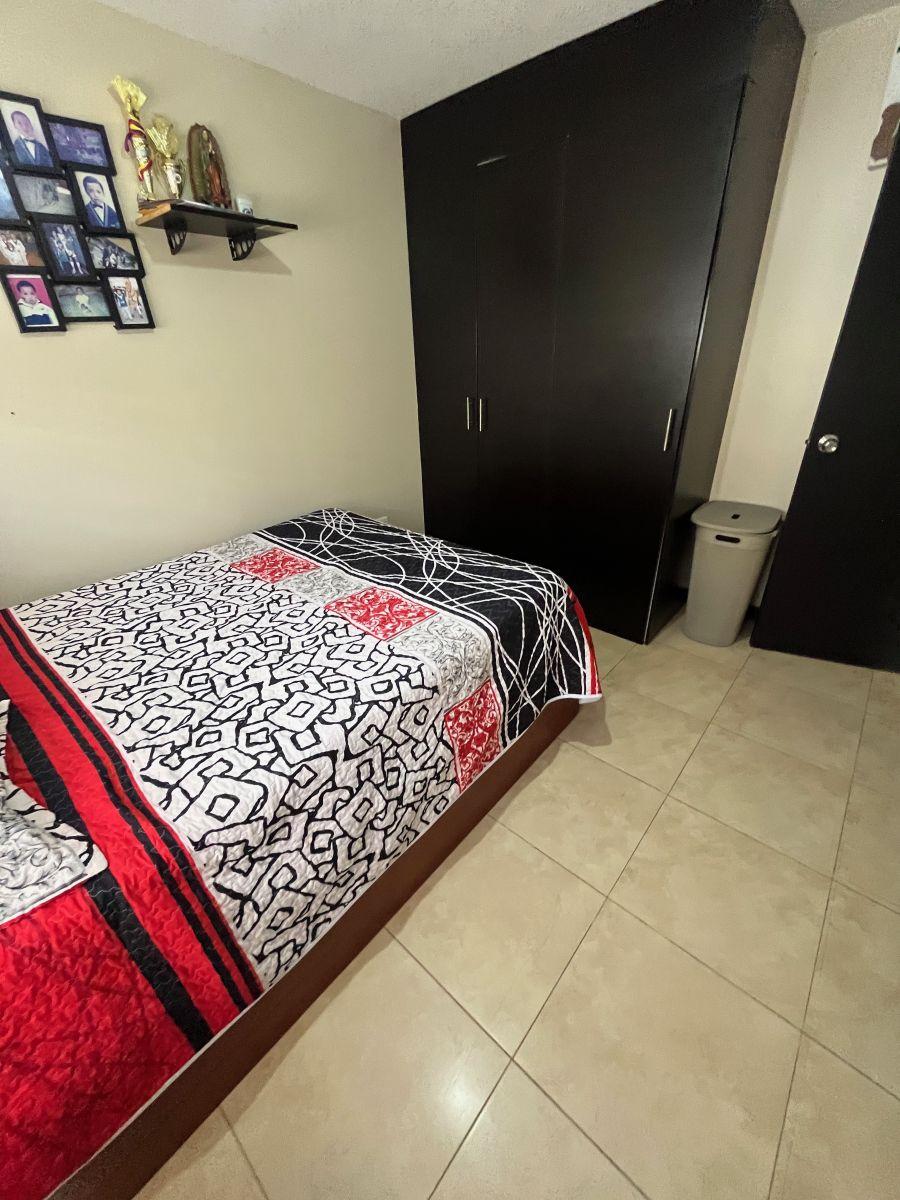 Casa en Conjunto en San Antonio de Pomasqui de Cemexpo 5 Minutos — imagen 2