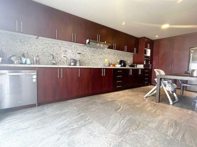 Villa en Venta Urb. Privada Sector Supermaxi Challuabamba Cuenca, Azuay — imagen 4