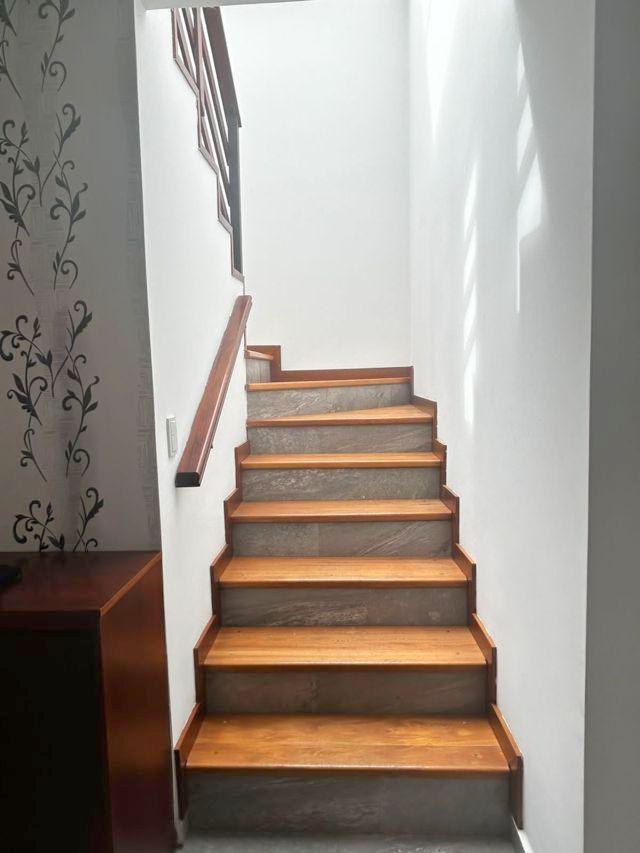 Villa en Venta Urb. Privada Sector Supermaxi Challuabamba Cuenca, Azuay — imagen 2