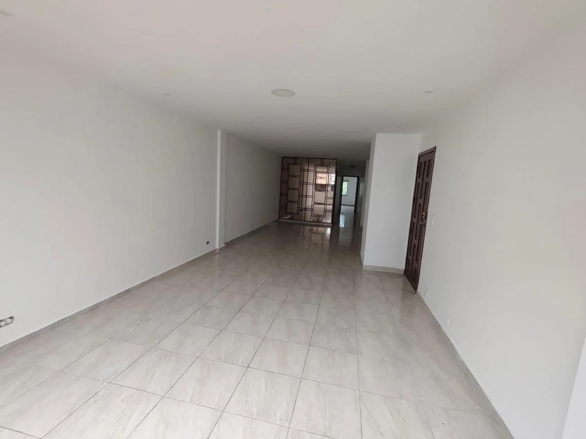 Departamento en Venta en Lomas de Urdesa Ronr, Guayas — imagen 9