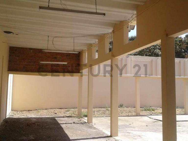 Casa en Venta en Zona Exclusiva y de Alta Plusvalía en Portoviejo Norte, Manabí — imagen 2