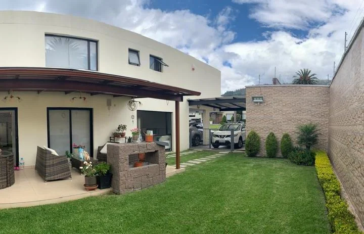 Casa en Tumbaco — imagen 1