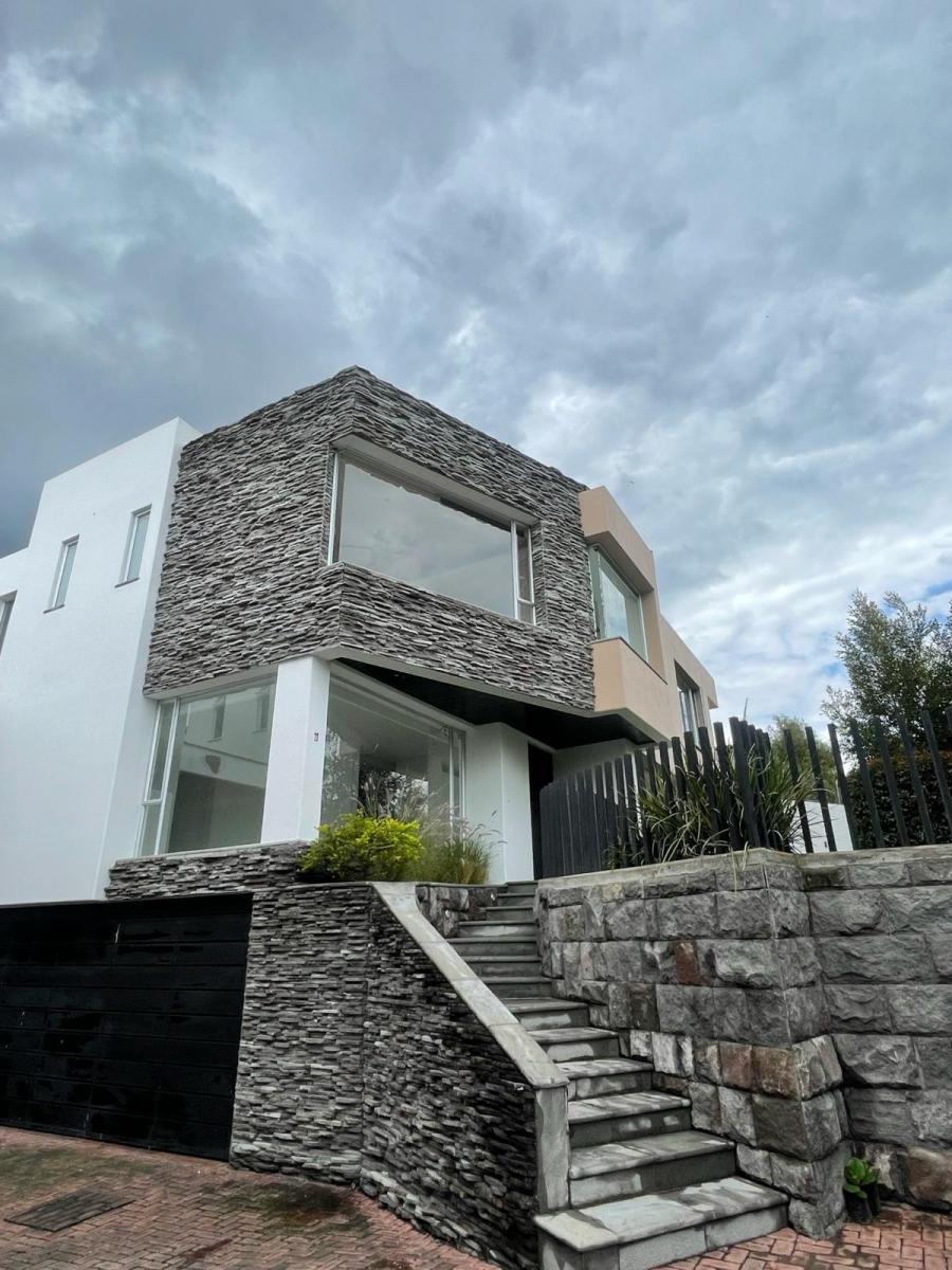 Casa en Cumbayá — imagen 8