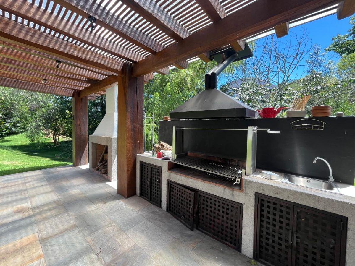 Casa de Lujo en Venta Cumbaya Urbanizacion Aaa — imagen 5