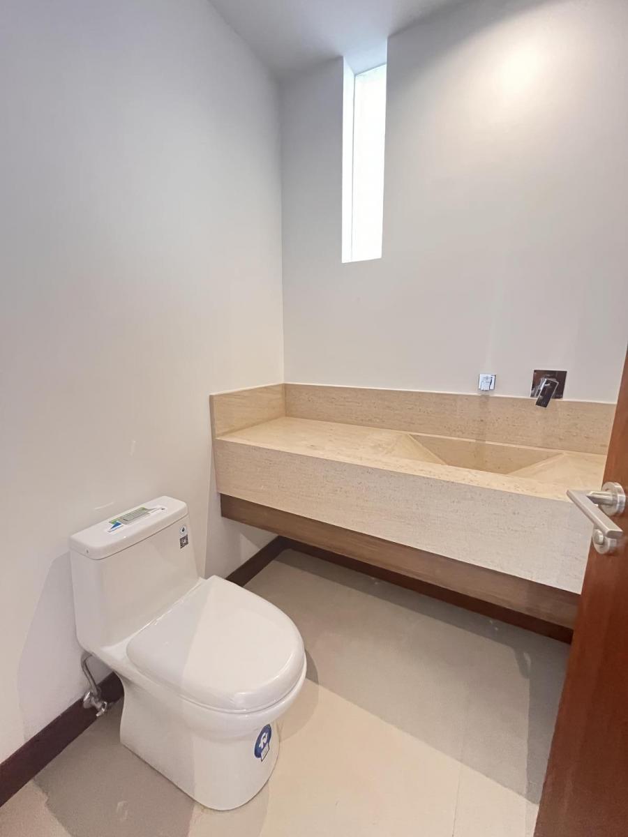 Casa en Urbanizacion Cumbaya/nayon — imagen 4