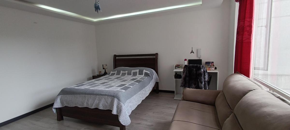 Venta Departamento Tres Dorm. Sector Rio Coca Ee — imagen 3