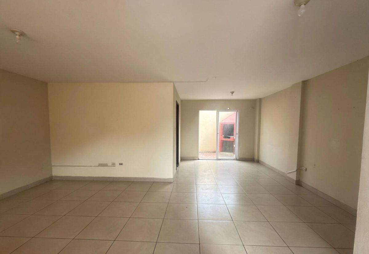 Casa en Venta en Urbanización La Perla Etapa #2 Al Norte, Guayas — imagen 5