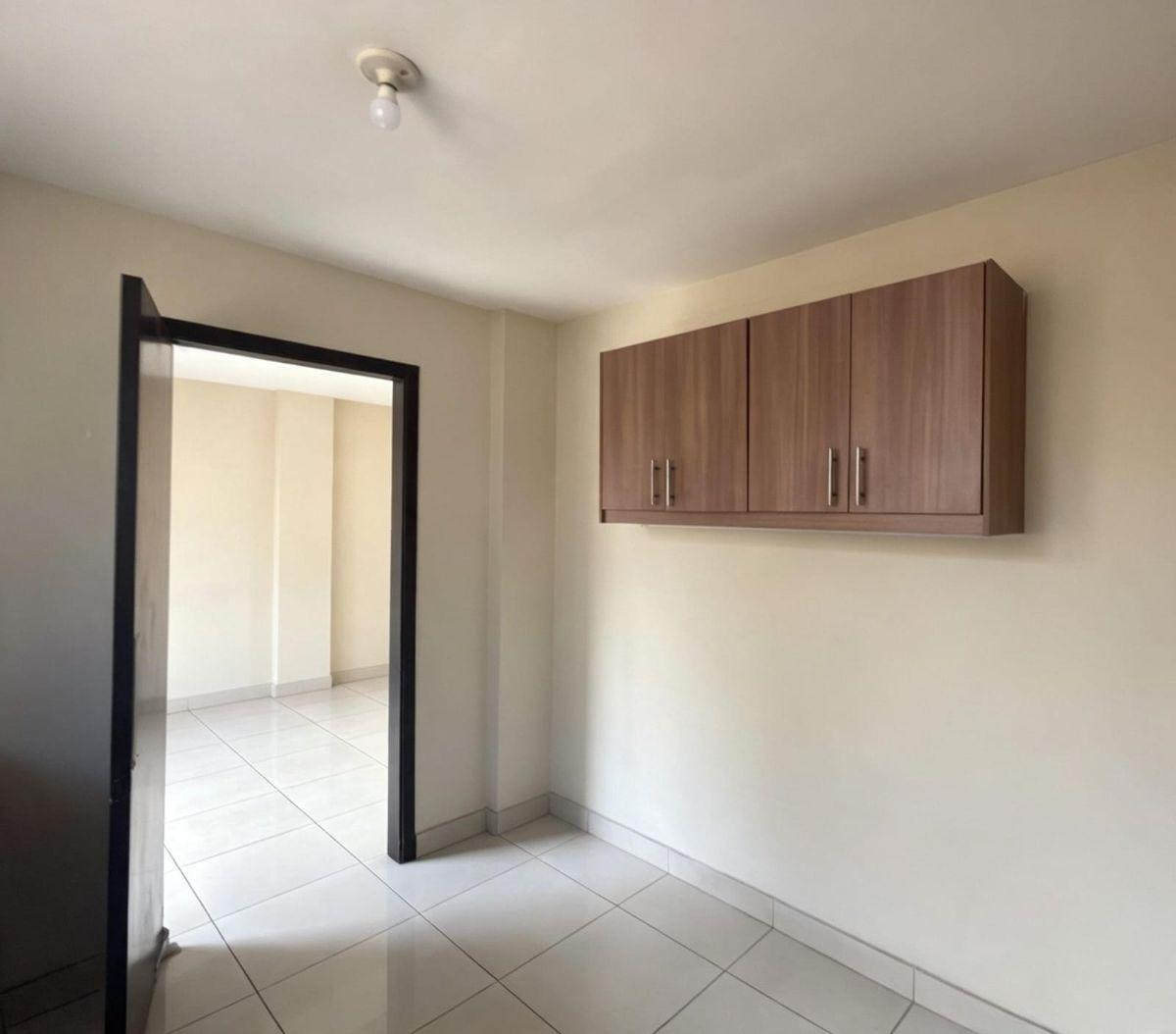 Casa en Venta en Urbanización La Perla Etapa #2 Al Norte, Guayas — imagen 3