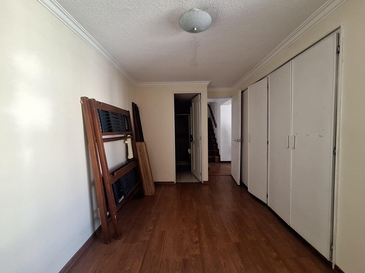 Departamento Dúplex en Venta, Sector Portugal — imagen 2