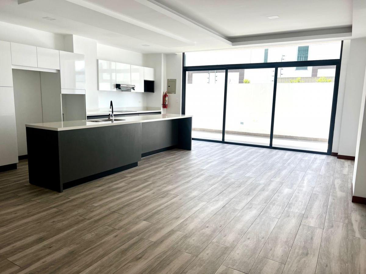 Mv - Sector San Juan Bajo de Cumbaya, en Venta Dpto a Estrenar 3d 129 m² — imagen 10