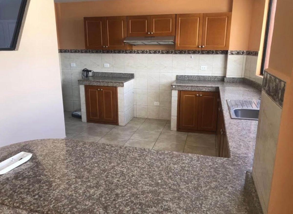 Vendo Lindo Departamento Sector La Josefina - Carcelén — imagen 9