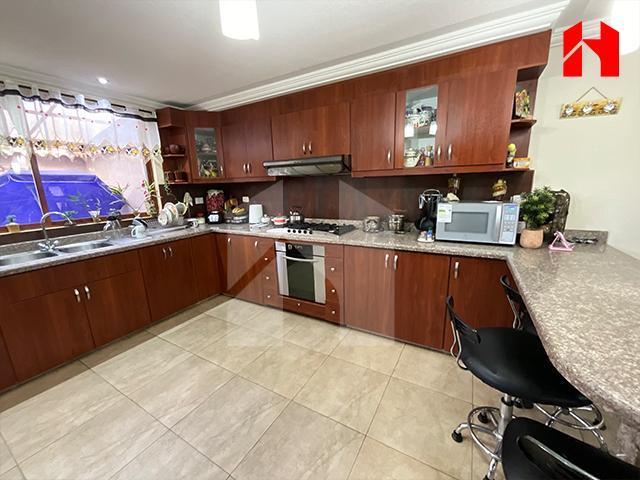 Vendo Cómoda Casa Sector Capulispamba (Cv3434), Azuay — imagen 3