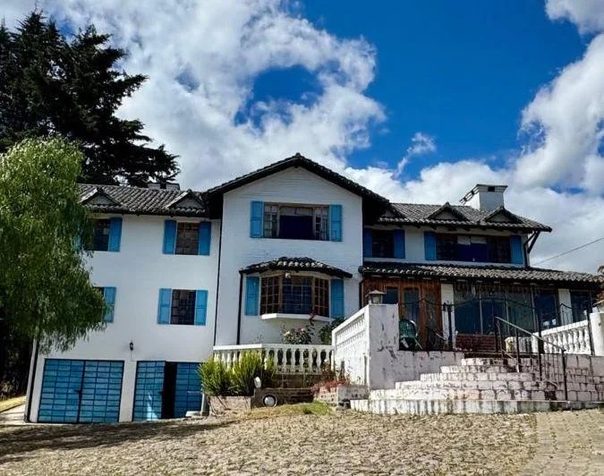 Terreno con Casa en Venta – El Quinche — imagen 1