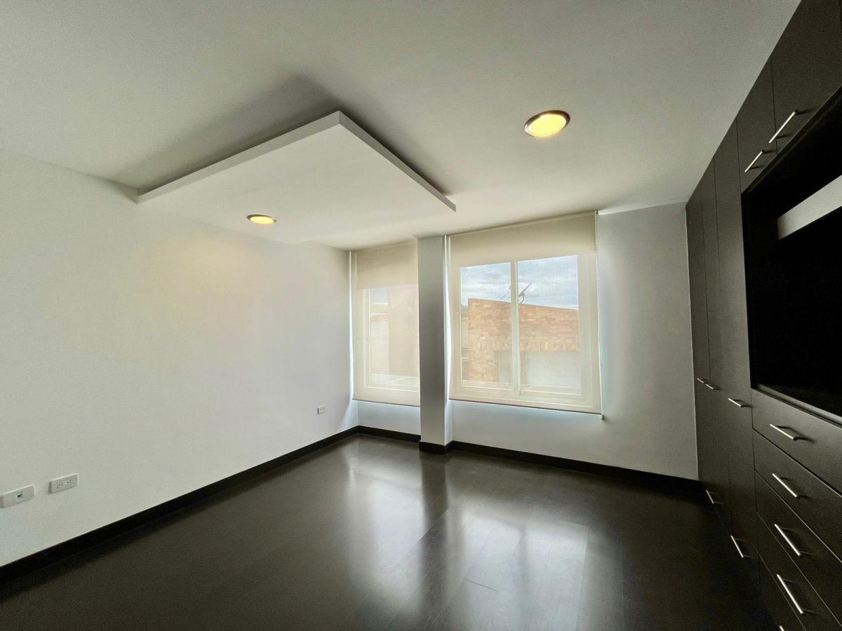 Casa Amplia de Venta San Patricio Lumbisi — imagen 6