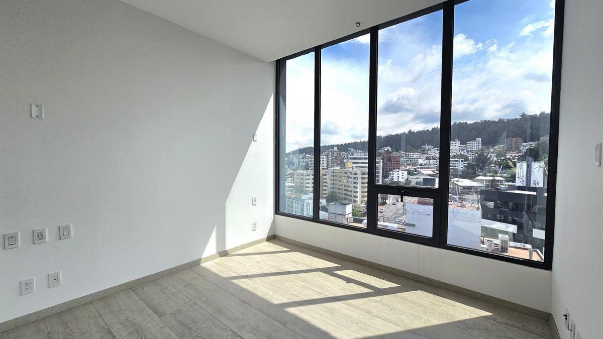 Venta Departamento con Vista, Piso Alto E Iluminado en La Carolina — imagen 10