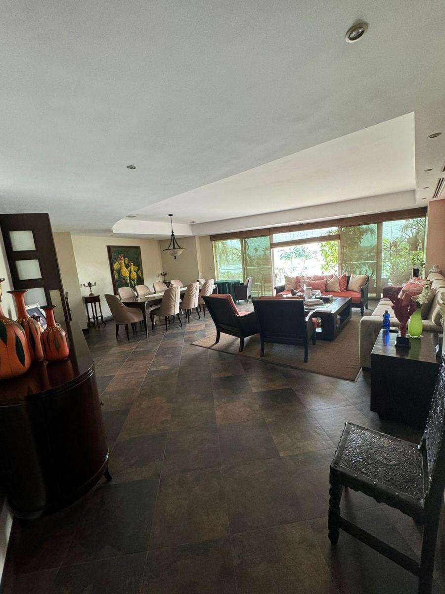 Tenis Departamento con Vista Al Rio 2 Dorm 257 m², Guayas — imagen 6
