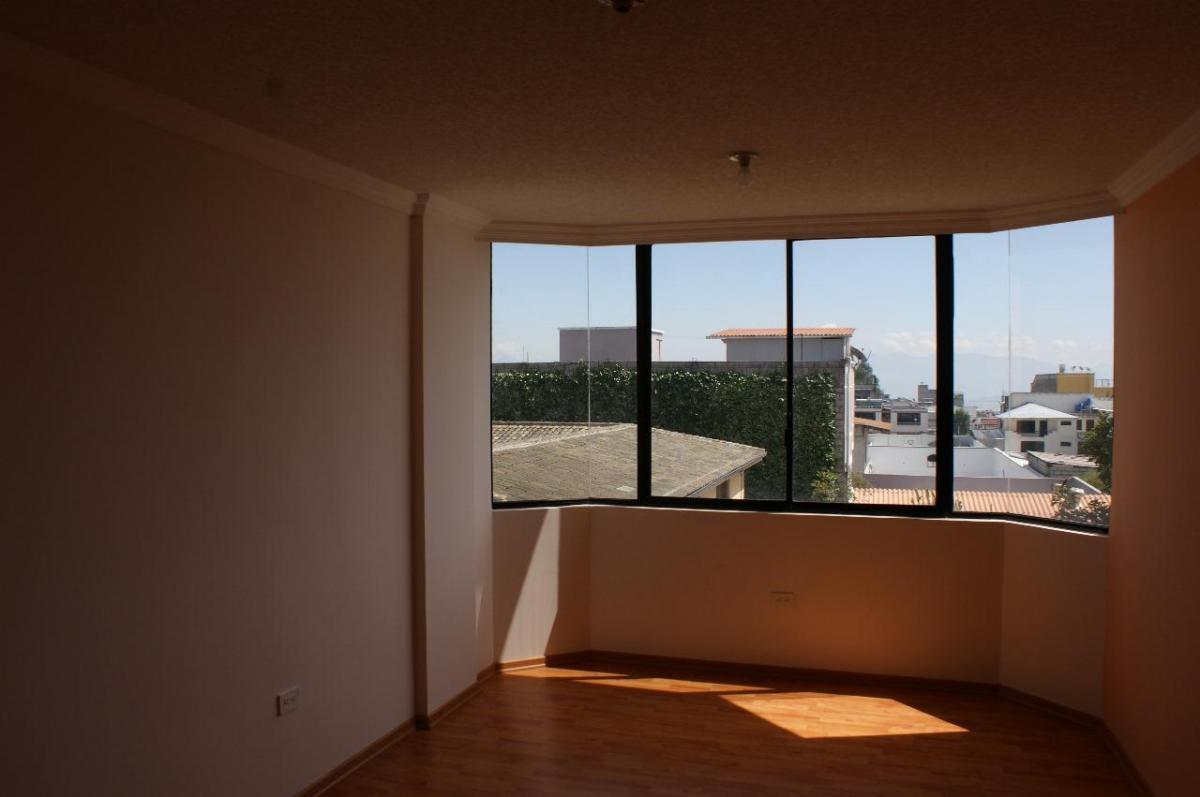 Departamento - Venta - Renta - Norte de Quito - San Isidro del Inca — imagen 7