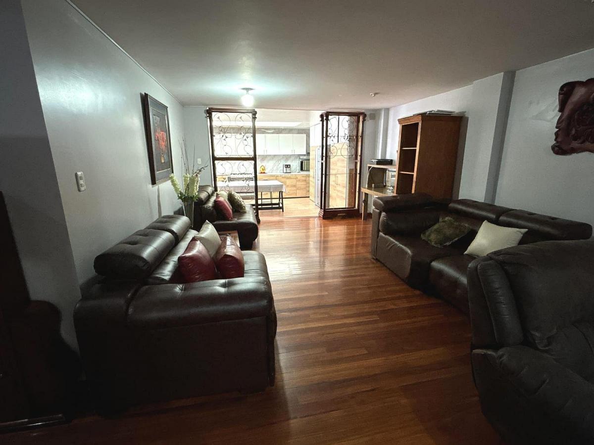 Venta Hermoso Departamento Sector Mastodontes, Norte de Quito — imagen 10