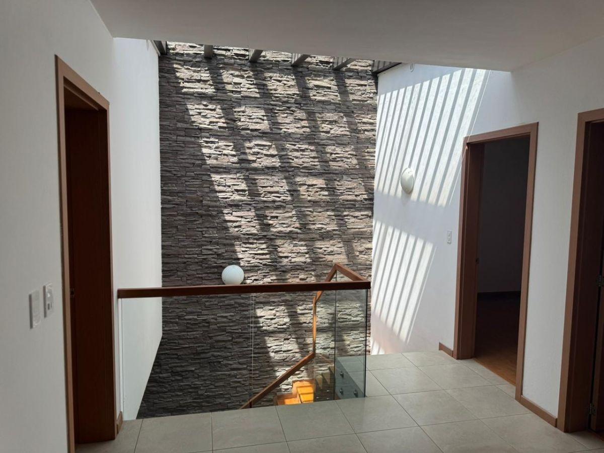 De Venta Casa en San Juan de Cumbayá 3 Habitaciones con Seguridad Presencial — imagen 7