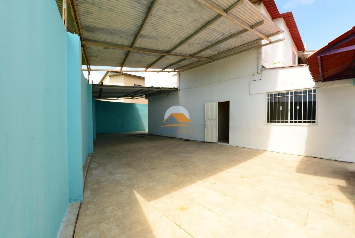 Casa Esquinera en Mucho Lote 2 con Amplio Terreno, Guayas — imagen 8