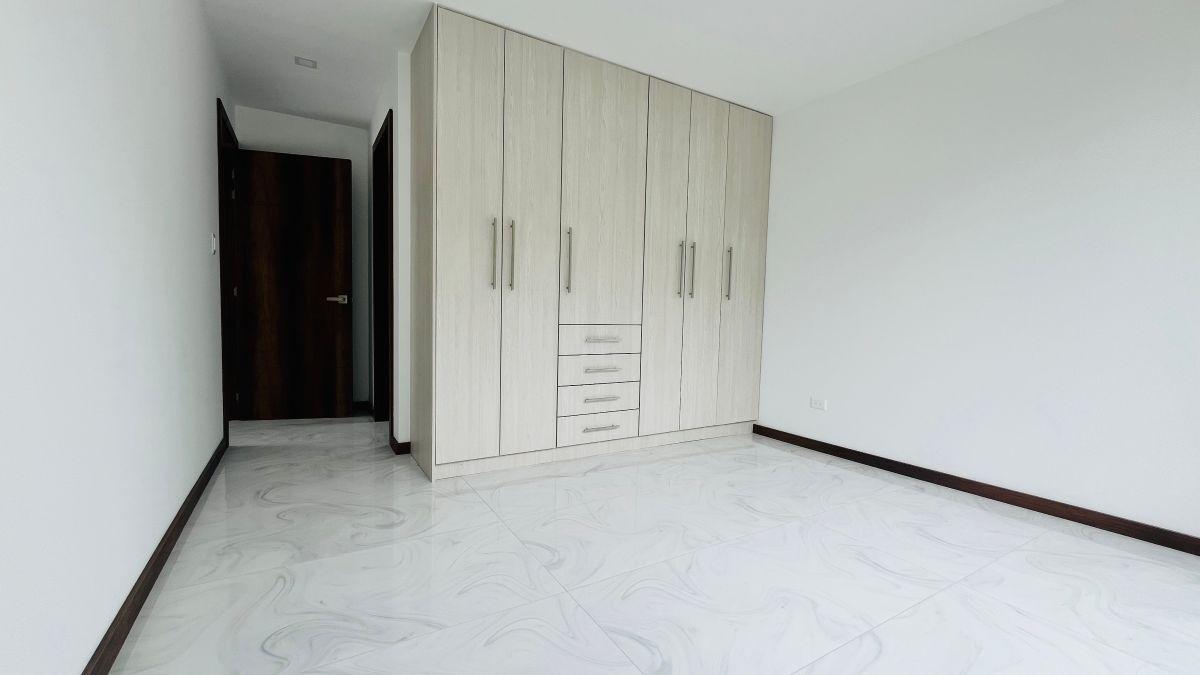Casas 3 Habitaciones con 161 m² en Venta en Tumbaco — imagen 3