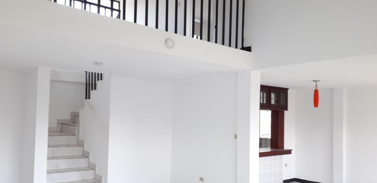 Re/max Futuro Vende Comoda Casa de 156 m² con Jardin 270 m², en Calderón — imagen 5
