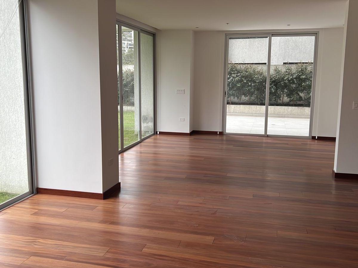 Quito Departamento Duplex de Venta por Estrenar Sector Gonzalez Suarez — imagen 8