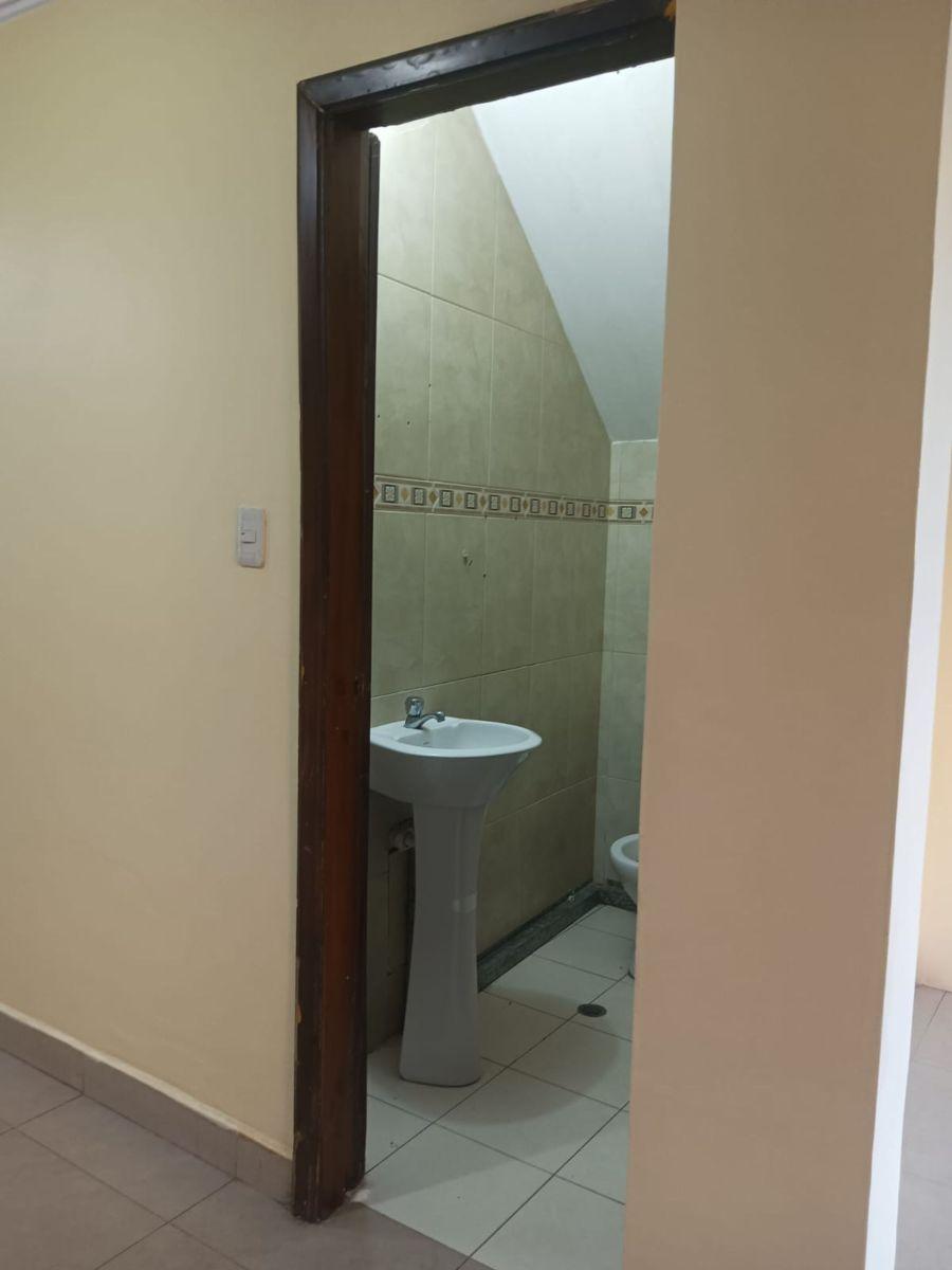 Casa con Excelente Vista y Espacios Versátiles — imagen 6