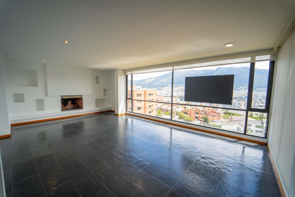 Departamento en Venta Quito Bellavista Alto 260 m² 3 Habitaciones 2 Parqueaderos — imagen 7