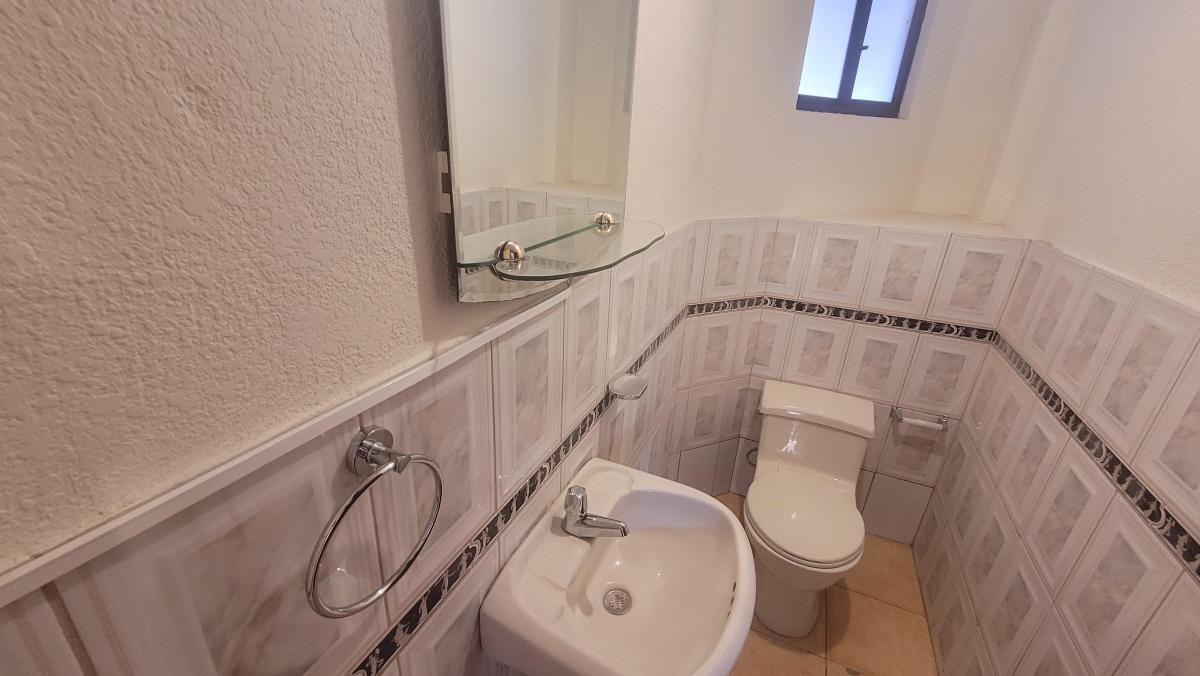 Departamento de Venta, Conocoto, 2 Dorm., 103 m — imagen 9