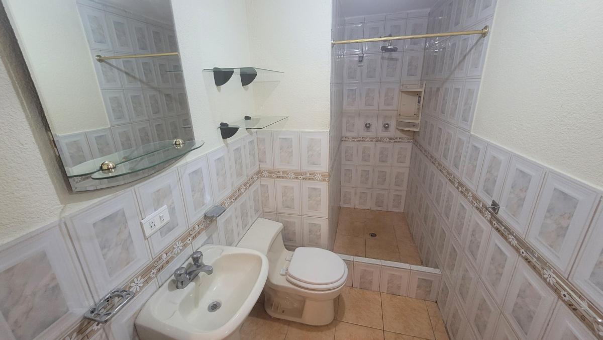 Departamento de Venta, Conocoto, 2 Dorm., 103 m — imagen 8