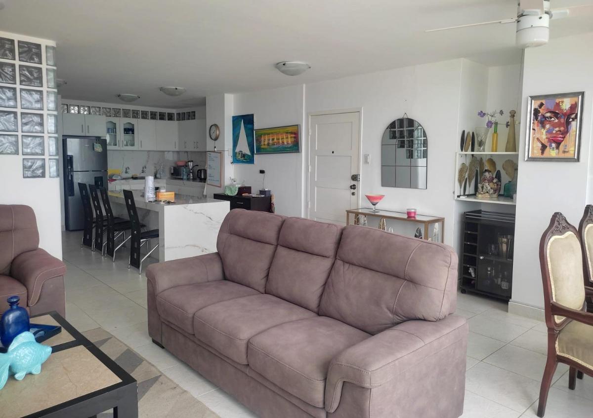 Vendo Departamento Frente Al Mar de Chipipe en Salinas Santa Elena — imagen 9