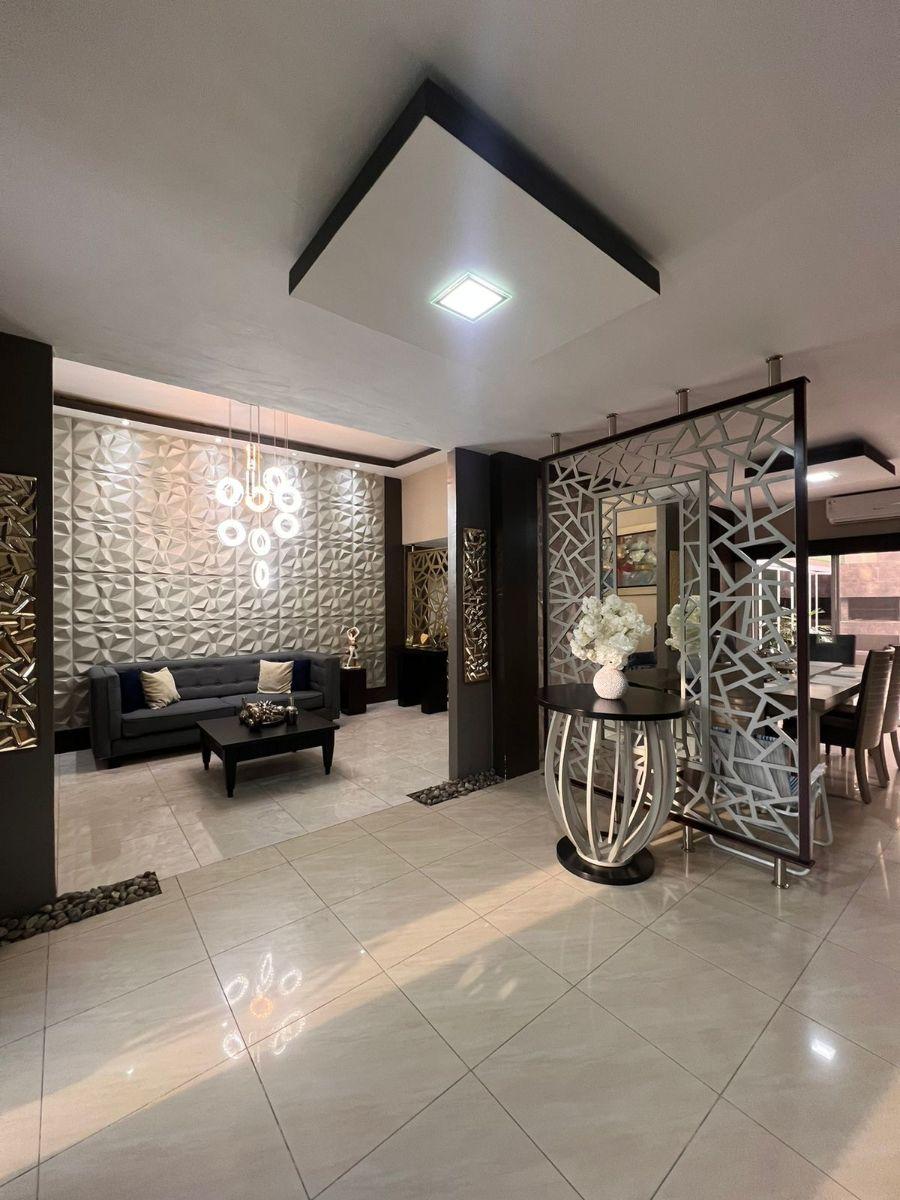 En Venta Espectacular Casa Amoblada C/piscina Urb. Matices - Km. 10 Samborondon - 220 m², Guayas — imagen 10