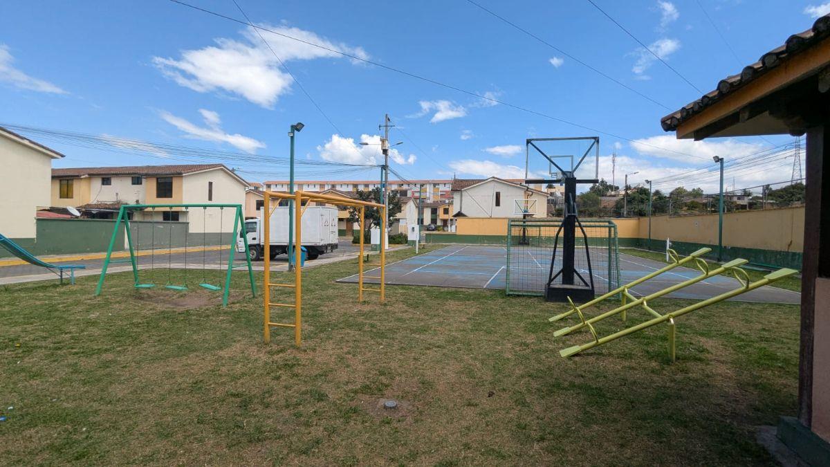Casa de Venta en Sangolqui Dentro de Conjunto con Seguridad 24/7 — imagen 9