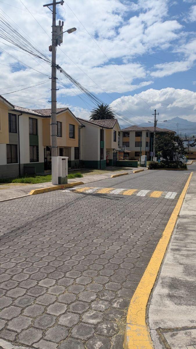 Casa de Venta en Sangolqui Dentro de Conjunto con Seguridad 24/7 — imagen 6