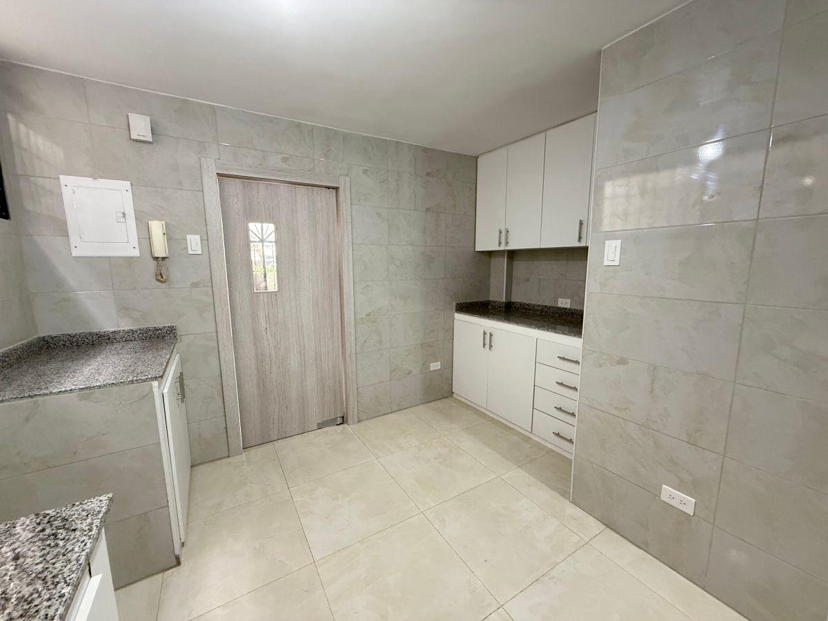 Vendo Departamento Planta Baja en Los Ceibos, Guayas — imagen 9
