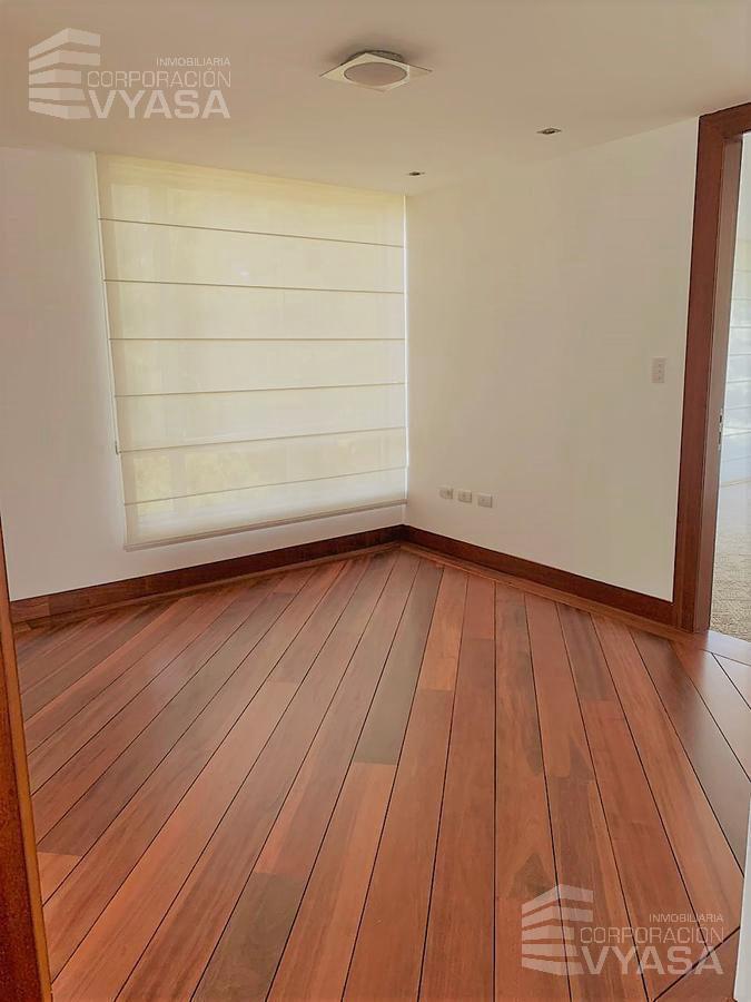 Quito Tenis, Bonito Departamento en Venta de 197 m² de 3 Dorm. — imagen 8