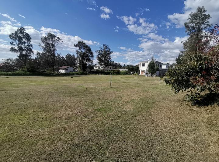 Vendo 1.881 m² Cerca del Colegio Highlands en Puembo — imagen 5