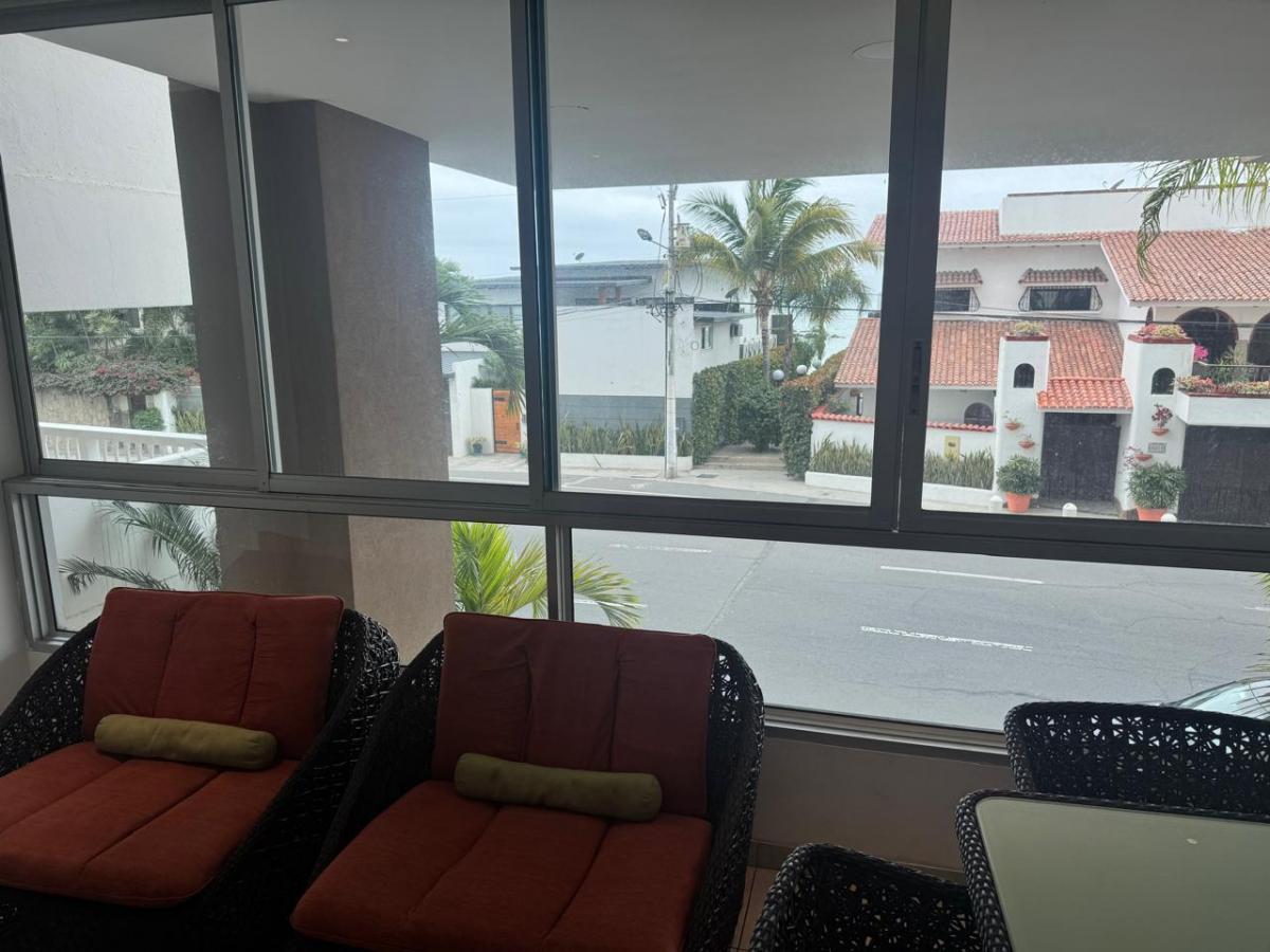 "Departamento con Parqueo y Bodega en Condominio Ibiza – Salinas, 3 Dorm. Vista Al Mar" — imagen 6