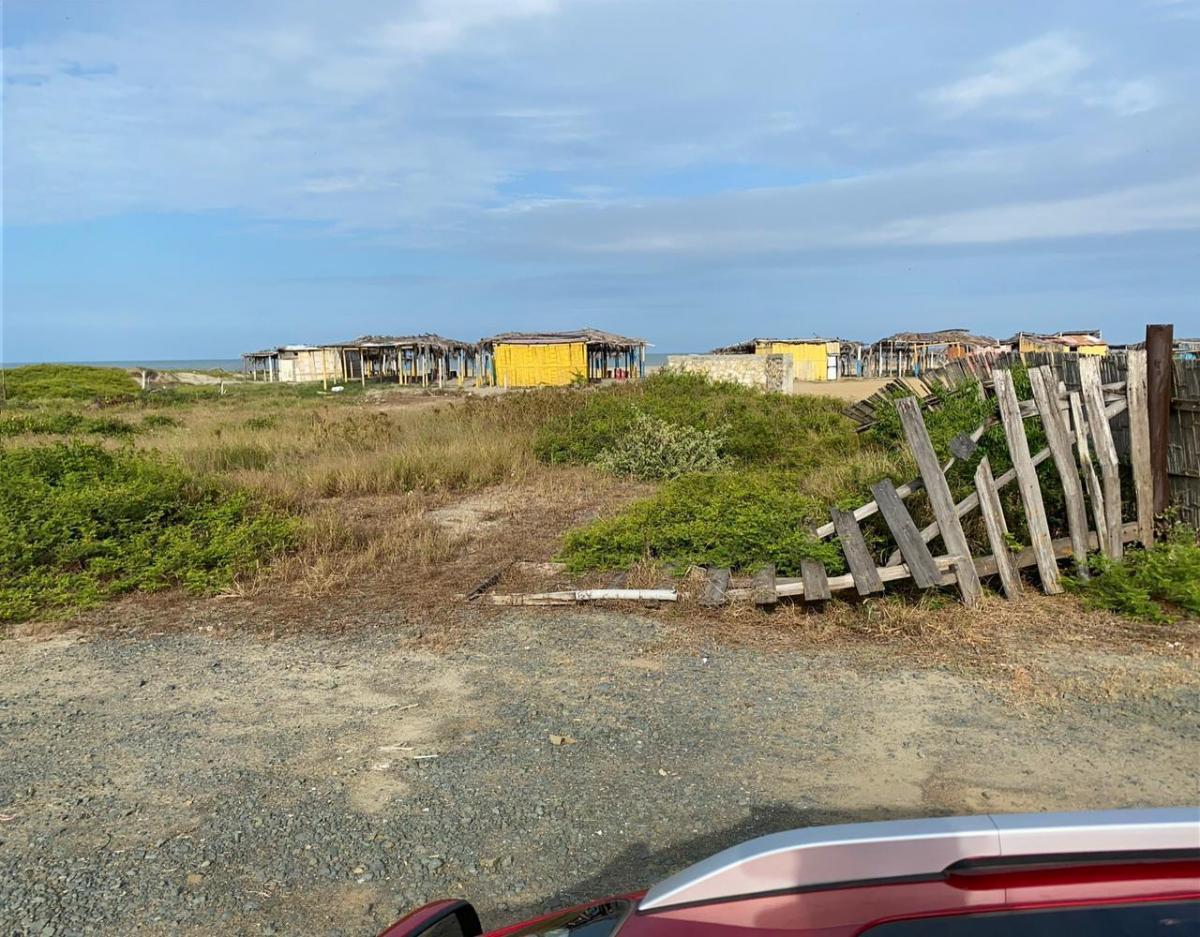 Venta de Terreno Macrolote - Playas, Guayas — imagen 8