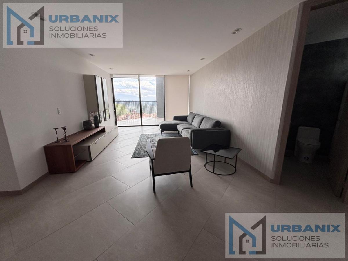 Venta Depto 2 Dorm - Estudio - Terraza - Jardín. Cumbayá - Site Center — imagen 8