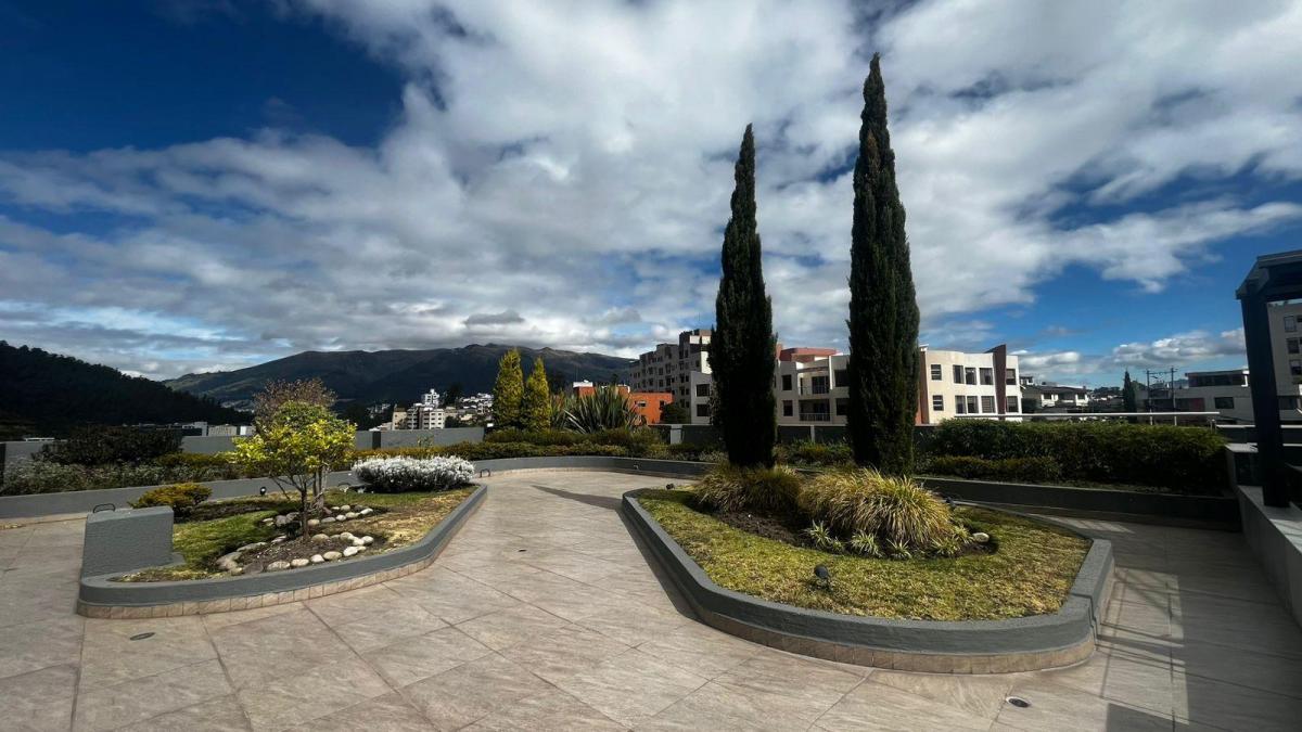 Urb Lomas de Monteserrín Venta Dpto $214.000 - 141 m² - 3 Dorm. con Vista Panorámica — imagen 3